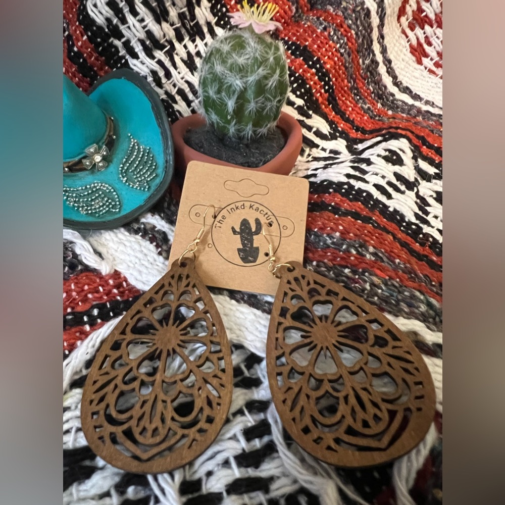 Wooden earrings